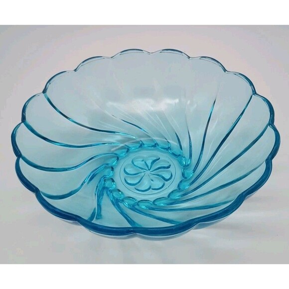 Vtg Hazel Atlas Glass Serving Bowl Dish  Turquoise AZURE BLUE Swirl Seashell 9" - Picture 1 of 5